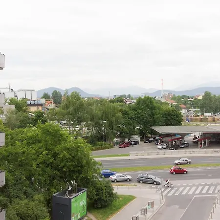 Central 2bedrooms Apt Near Bus/railway Station Апартаменты